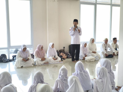 Praktik Manasik Haji dan Umroh Murid Kelas 5 MIN 2 Batang: Belajar, Berlatih, dan Menguatkan Cinta kepada Allah