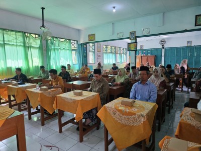 Rakor Komite, Pendidik, dan Tenaga Kependidikan MIN 2 Batang Susun RKM dan RKAM